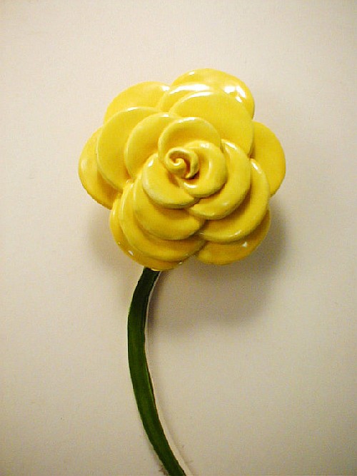 1 Yellow Rose With Stem